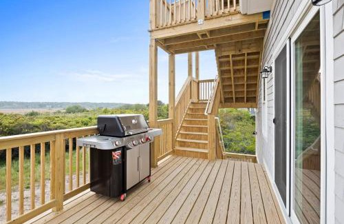Sagamore Beach House | Sandy Clydesdale: Sagamore Beach Sandwich