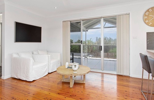 Gerringong House | Sandy Dreams - 300m from Werri Beach