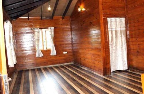 Ooty Apartment | Sandy Eco Woodhouse - 2 Bhk