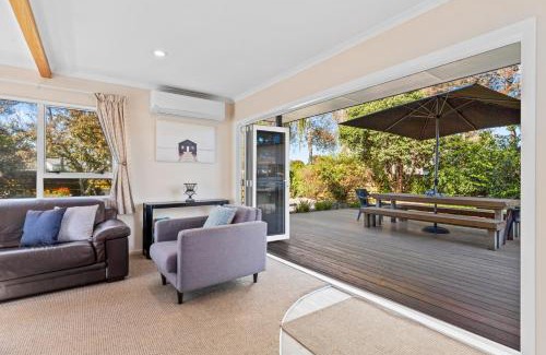 Papamoa Beach House | Sandy Feet - Papamoa Beach Holiday Home