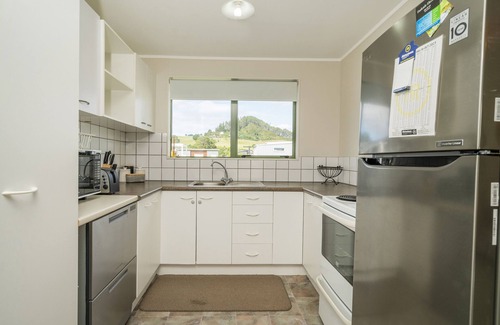 Cooks Beach House | Sandy Feet Retreat - Cooks Beach Holiday Home