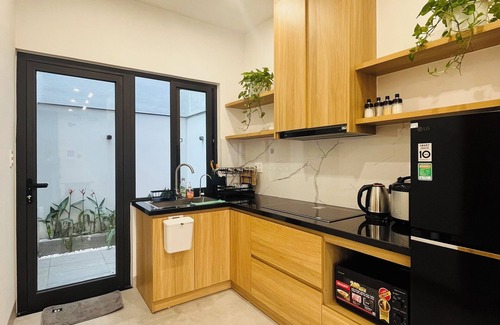 Ngu Hanh Son House | Sandy House 2 - Walking to My Khe Beach an An Thuong, My An area - Full aircon