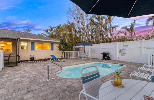 Siesta Key House | Sandy Seahorse Cottage