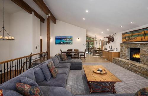 Tahoe Vista House | Sandy Shores Villa