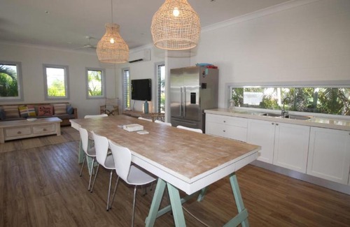 Horseshoe Bay House | Sandy Toes Beach House