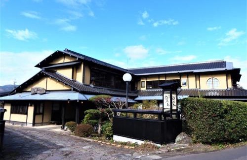 Yufuin Onsen Hotel | Sanso Tanaka