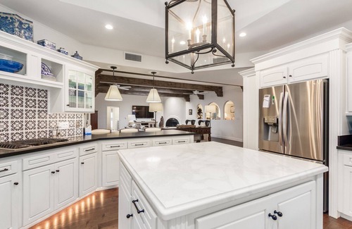 Paradise Valley House | Santa Barbara inspired Spanish Colonial Adobe estate home nearly 7000 sq ft.