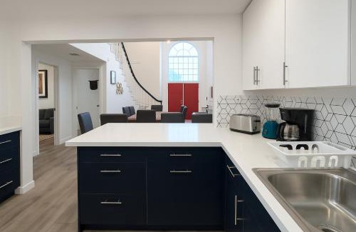 Mar Vista Villa | Santa Monica Beach Retreat with Hot Tub, Billiards & Grill