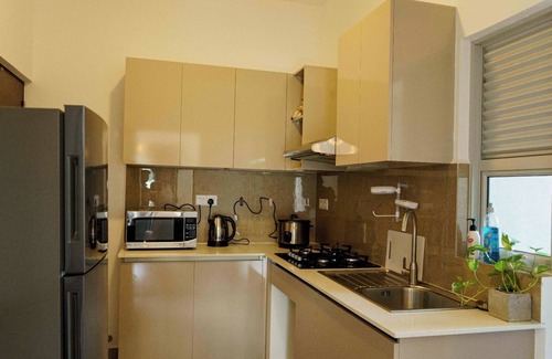 Dalupotha Apartment | Santorini 2-BR Resort apartment Between Negombo Beach and International Airport