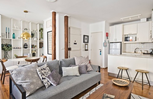 Santos Apartment | Santos 2 - Madragoa CHARMOSO and WELCOME