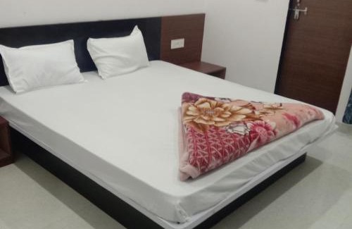 Khatu Hotel | Sanwariya Kunj