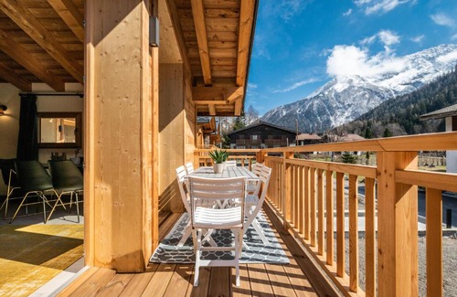 Chamonix-Mont-Blanc Apartment | Sapelli apartment Argentière Chamonix - by EMERALD STAY