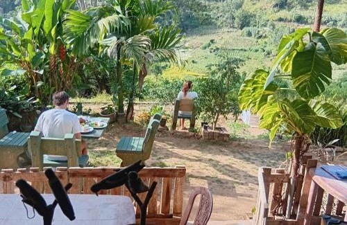 Ella Bed & Breakfast | Sapphire emerald cabana