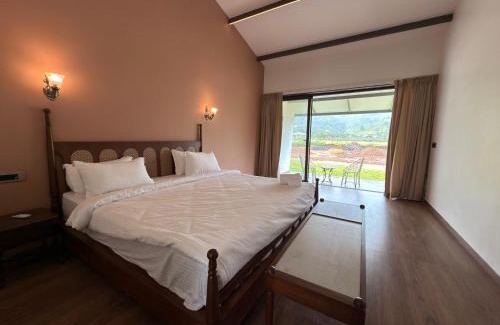 Igatpuri House | Sapphire oasis