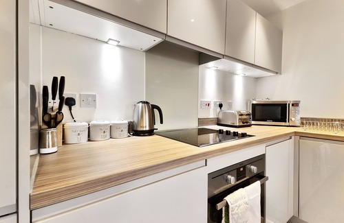 Chelmsford Apartment | Sapphire Serviced Apartment - Chelmsford