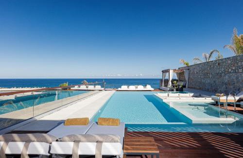Panormos Villa | Sapphire Shores- Beachfront Retreat Zillion Villa by etouri