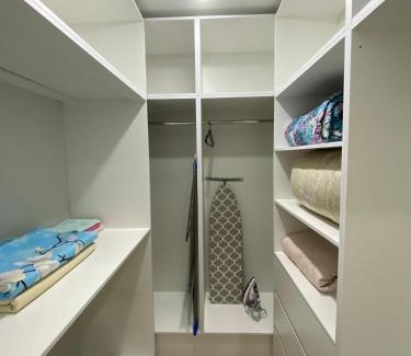 Almaty District Apartment | Saratan
