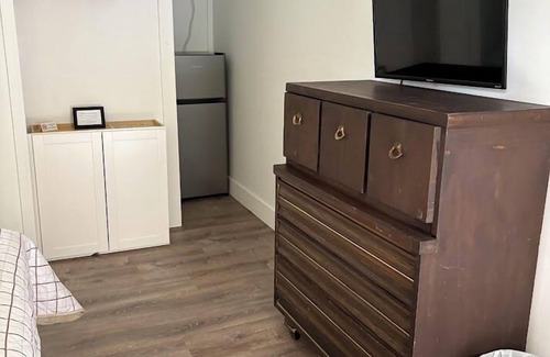 Saratoga Springs Hotel | Saratoga Garden Motel