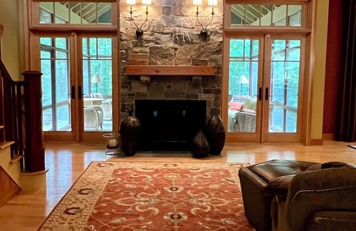 Saratoga Springs House | Saratoga Track Rental