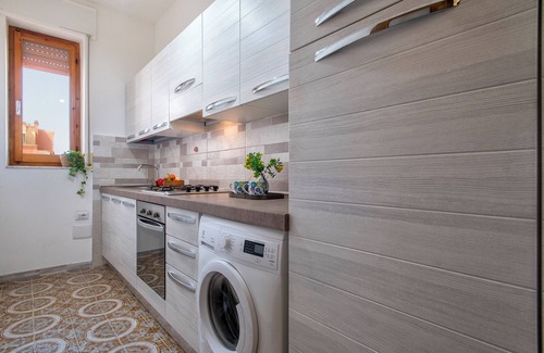 Alghero City Centre Apartment | Sardinia Re - Ugo 8 - Two Bedroom Apartment, Sleeps 4