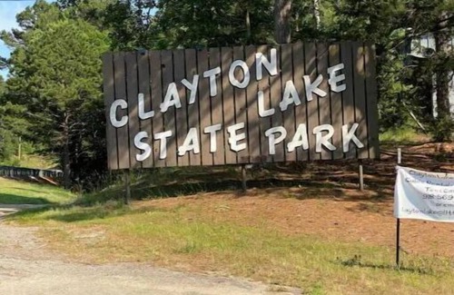 Clayton Cabin | Sardis Lake Cabin Private Campground