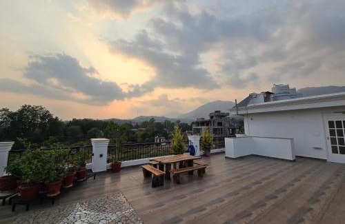 Bullawala Villa | Satguru Cottage
