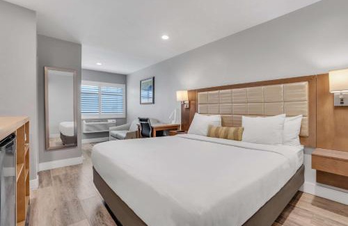Central Berkeley Hotel | Sather Berkeley - SureStay Collection by Best Western