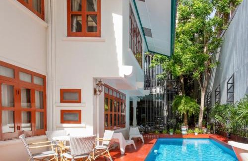 Thung Maha Mek Villa | Sathorn Private Pool Villa