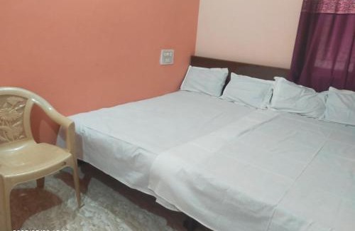 Akalkot House | Saurabh Guest House, Akkalkot