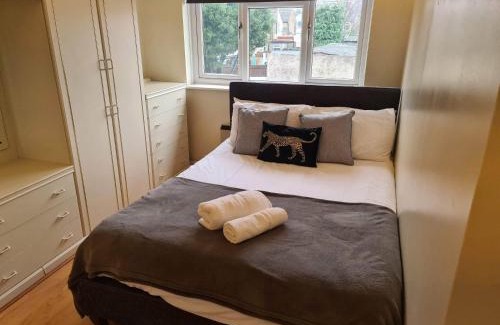 Watford Apartment | SAV Stays Apartments Watford