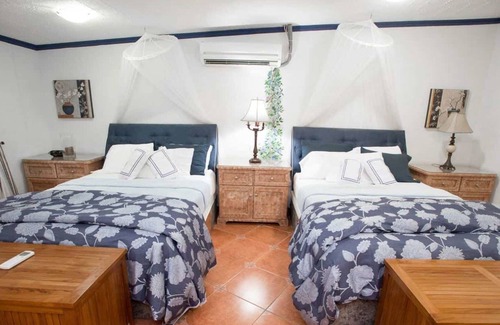 Savaneta Bed & Breakfast | Savaneta Queen Suite