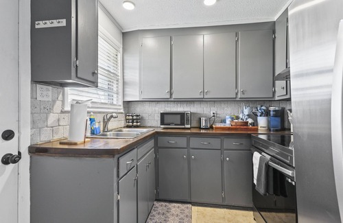 Port Wentworth House | Savannah House, Family Friendly, Sleeps 6, Dog OK, Fenced Yard