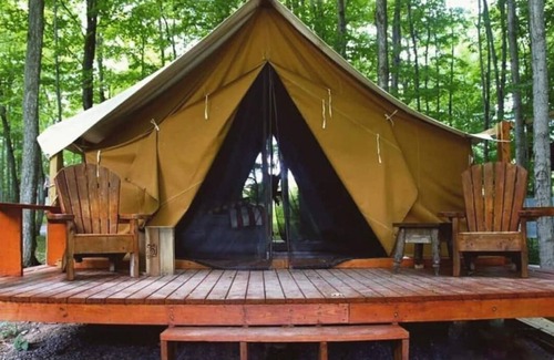 Rushville RV Rental | Savannah Safari Tent & Breakfast-FLX Glamping