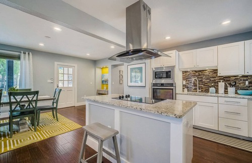 Paver Park House | Save Big This Fall: 10% Off Until Nov 30!