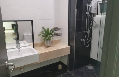 Kuala Lumpur Apartment | Saville Melawati D'staycation