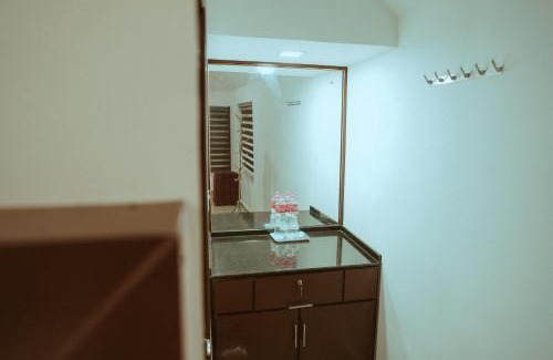 Varkala Villa | SAVITHRI Inn COTTAGE