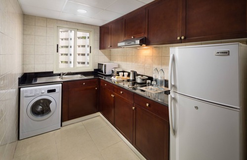 Al Mankhool Hotel | Savoy Crest Hotel Apartments