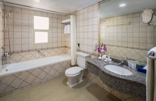 Al Mankhool Hotel | Savoy Crest Hotel Apartments