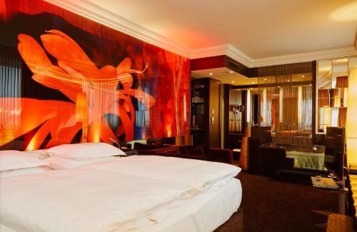 Altstadt-Nord Hotel | Savoy Hotel