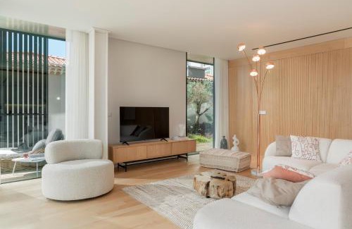 Se Apartment | Savoy Insular I by An Island Apart