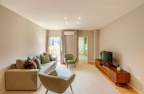 Centro / Baixa Apartment | Savvy Signature Apartments
