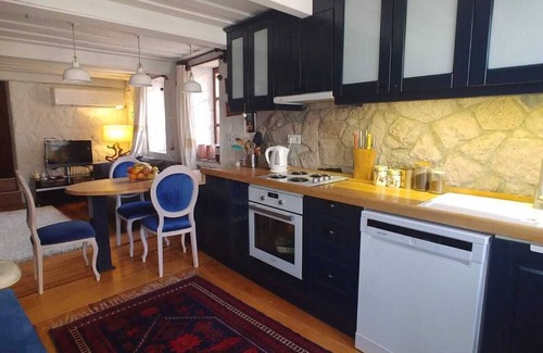 Ayvalik House | Sayılgan Guest House Ayvalık Greek House in the Center