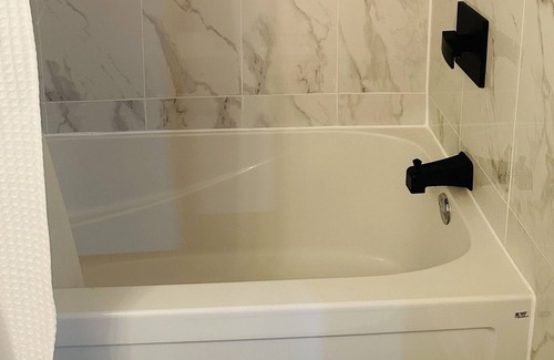 Keith Apartment | Scandi-style suite in the city!