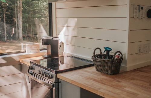 Hastings Highlands House | Scandinavian-Inspired Tiny Home Experience