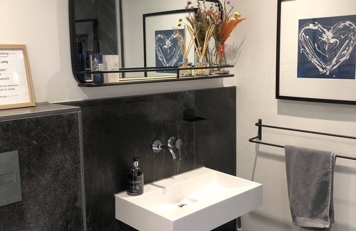 Crowborough Bed & Breakfast | Scandinavian style space walking distance from the beautiful Ashdown Forest