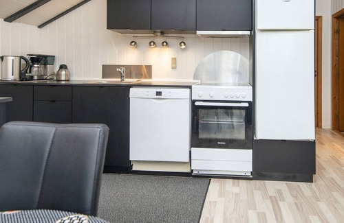 Vemb House | Scenic Fjord Retreat-by Traum