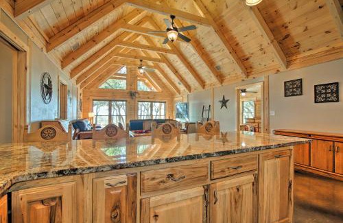 Florence Villa | Scenic Hill Country Ranch with amazing views