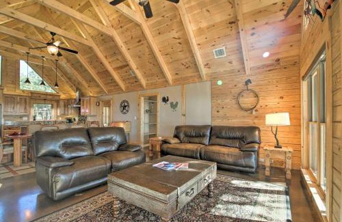 Florence Villa | Scenic Hill Country Ranch with amazing views