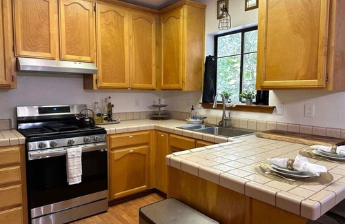 Twain Harte House | Scenic Sierra - Twain Harte Lake Access- Sleeps 18