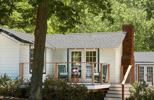 Shelter Island Heights House | Scenic Stay with Beach Access, Game Room, Biking & Seasonal Kayaking